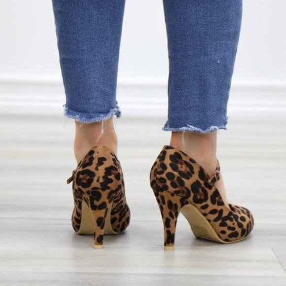 Leopard Suede Low Heel Rockabilly Pumps - Picture 11 of 12